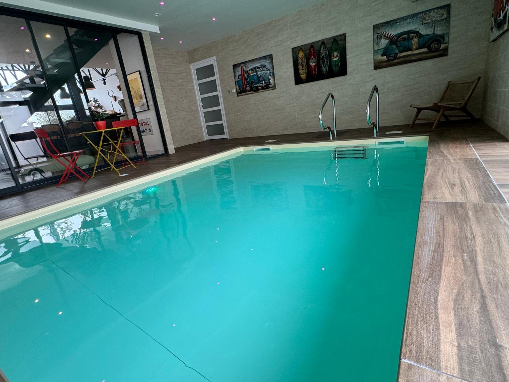 Loft Spa Reims-Fr 250M2 Privatifs, Piscine Interieure Chauffee, Spa Et Parking ภายนอก รูปภาพ